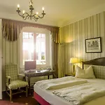 Hotel Flair Ilske 3*