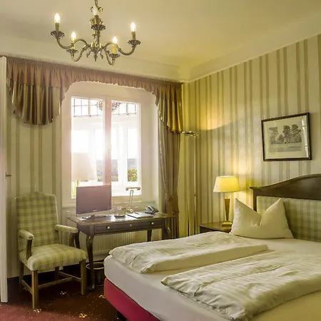 Hotel Flair Ilske 3*