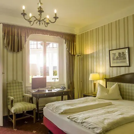 Hotel Flair Ilske 3*